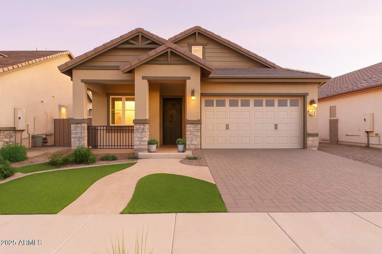 Foto principal - 22433 E Cattle Dr