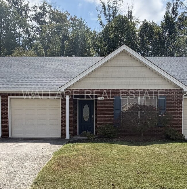 Building Photo - 5336 Avery Woods Ln