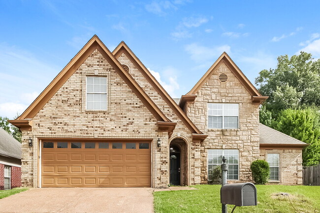 Building Photo - 10156 Lynham Dr