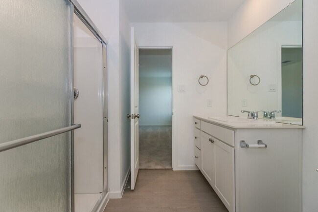 Foto del edificio - 16726 Old Wagon Wy