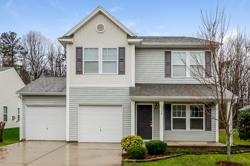 Foto principal - 4364 Stone Mountain Dr