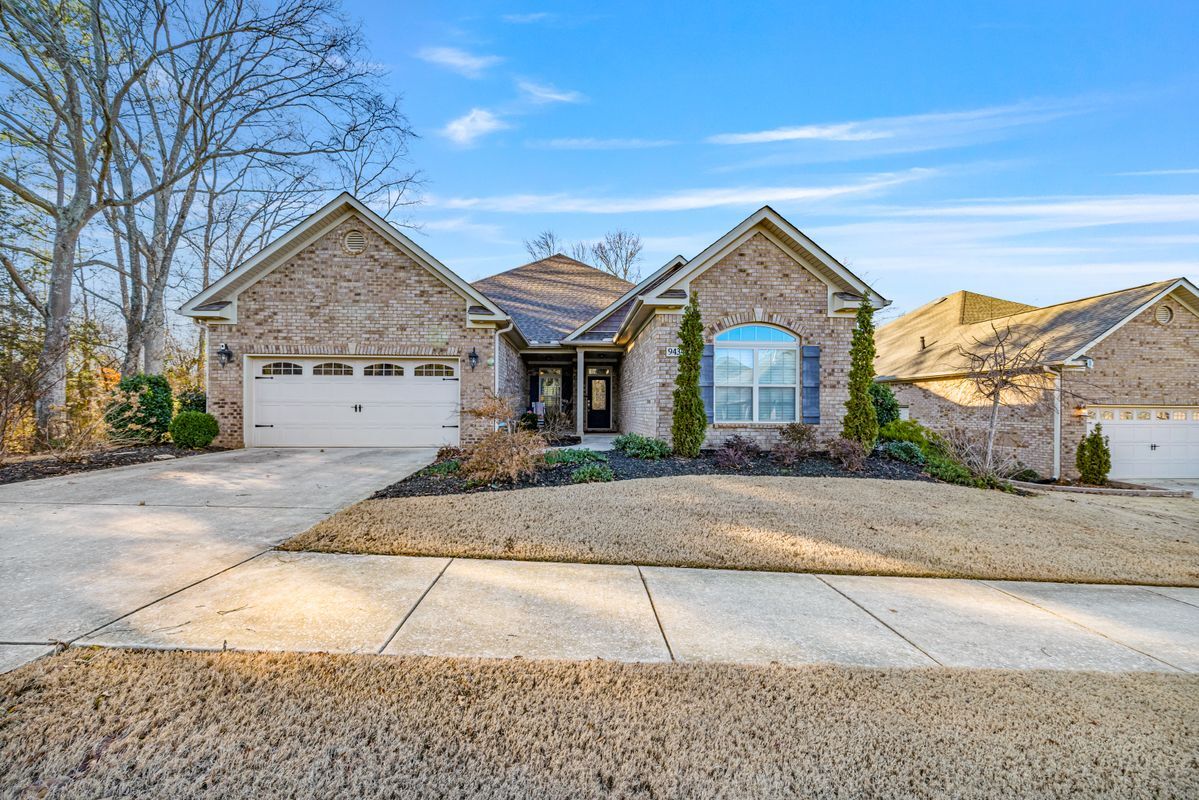 Foto principal - 9434 Crysillas Dr