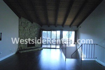 Primary Photo - 2106 Rockefeller Ln