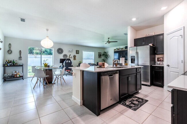 Foto del edificio - 888 Bent Creek Dr