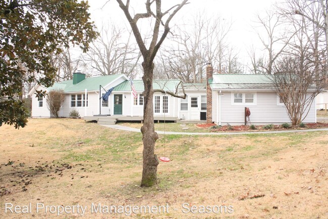 Foto del edificio - 3 br, 2 bath House - 101 West Park Circle