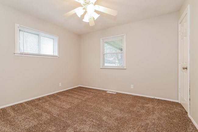 Building Photo - 3501 N Eaton Ave