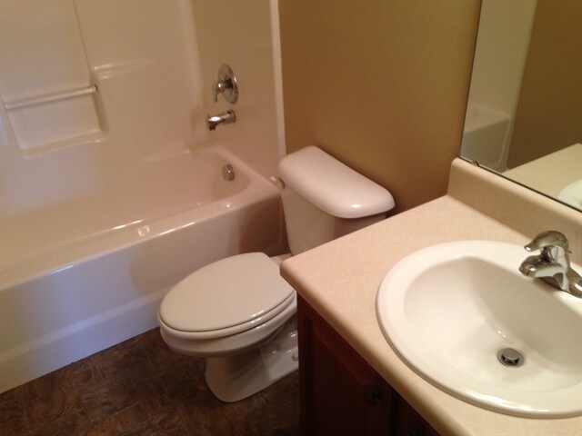 Building Photo - 428 Bridgewood Ct