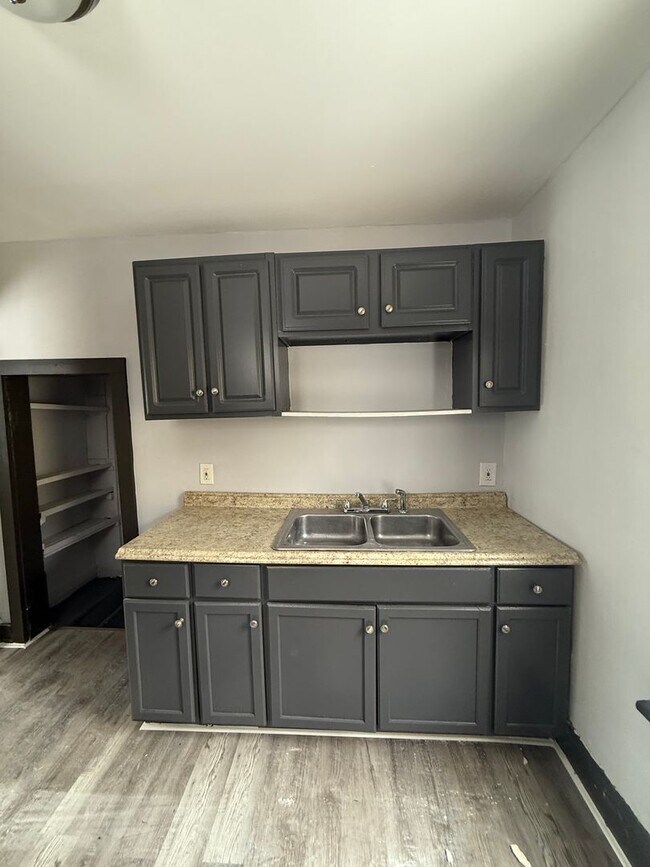 Foto del edificio - Cleveland East Side Single