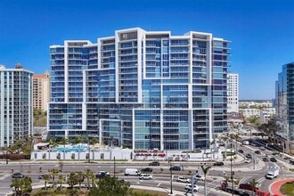 Building Photo - 1155 N Gulfstream Ave