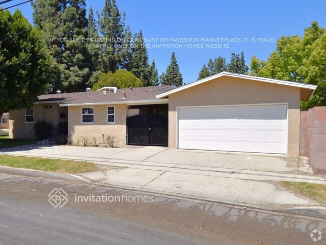 Building Photo - 7000 Comanche Ave