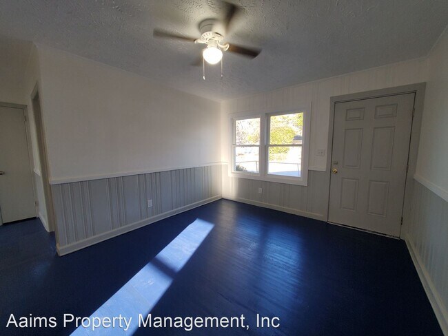 Foto del edificio - 1 br, 1 bath House - 204 South 5th Street