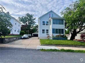 Building Photo - 114 Brandon Rd