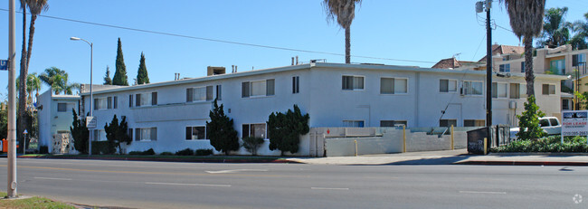 9800 National Blvd Building Photo - 9800 National Blvd