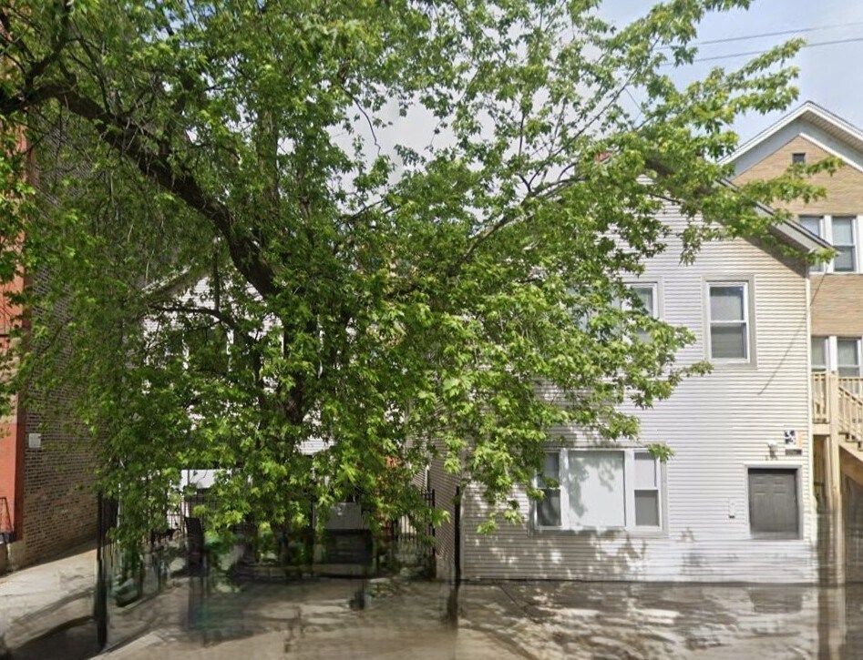 Foto principal - 516 N May St
