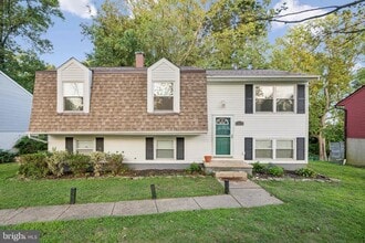 Building Photo - 1229 Ramblewood Dr
