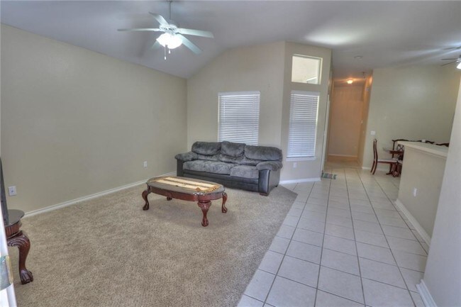 Building Photo - 6518 Peacock Dr