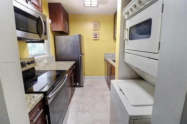 Foto del edificio - 3246 NW 102nd Terrace
