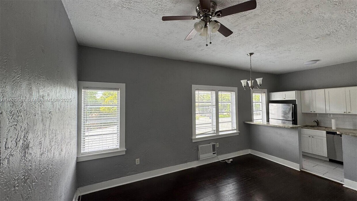Foto principal - 1849 Dewey St