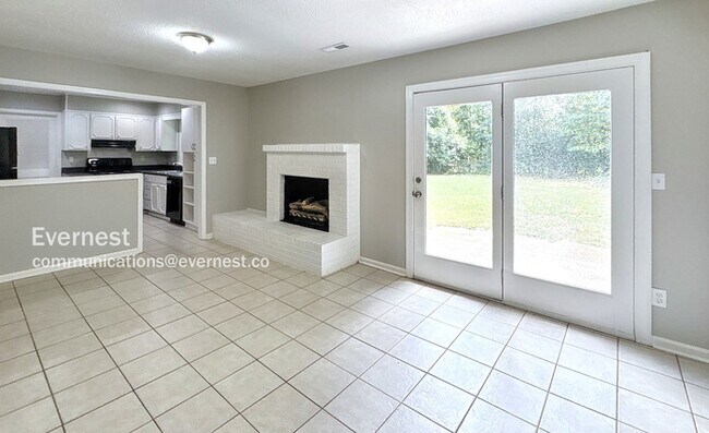 Foto del edificio - 392 Shelton Rd