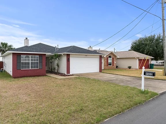 Front of House - 1502 Tommy Ln