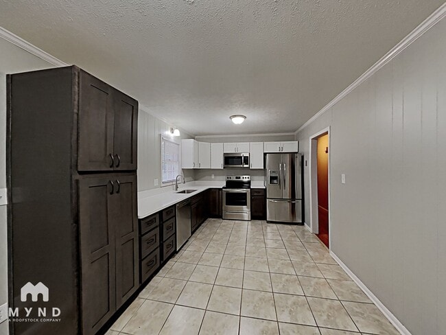 Building Photo - 2570 Rolling View Dr