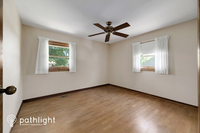 Building Photo - 7641 Deerfield Ave