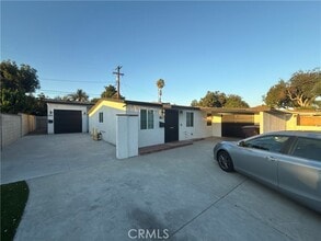 Building Photo - 12391 Lampson Ave