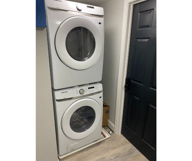 Foto del edificio - 146 N East Ave