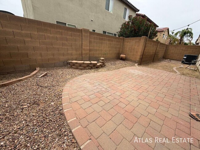 Building Photo - 37 W Camino Rancho Palomas