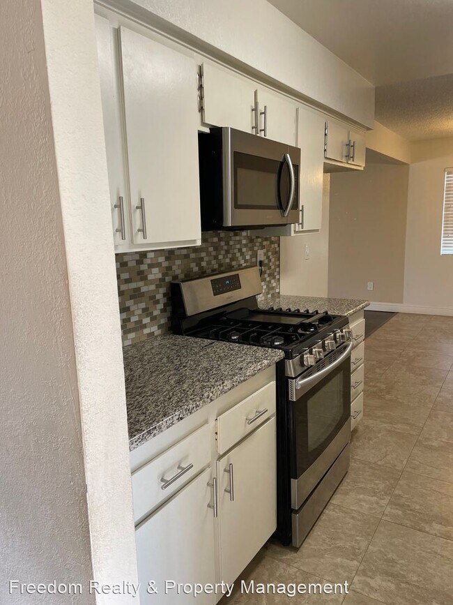 Building Photo - 4 br, 2 bath House - 7200 Cedarcrest Avenue