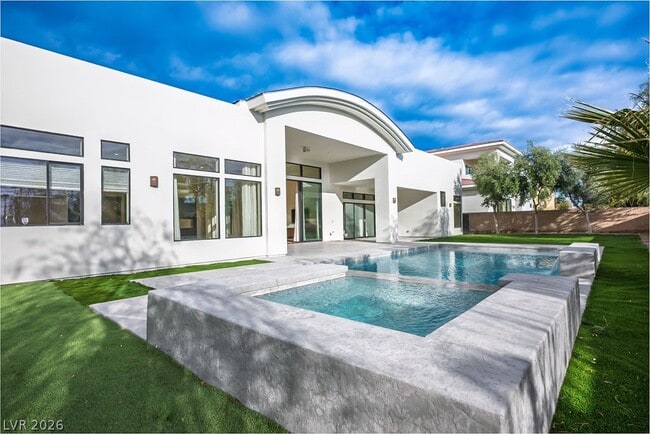 Foto del edificio - 7434 Yonie Ct