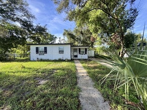 Building Photo - 885 Rockhill St