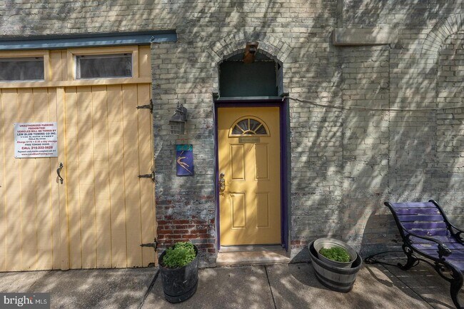 Building Photo - 1831 Brandywine St