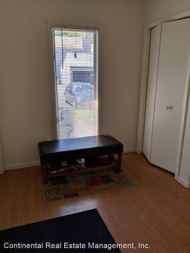 Foto del edificio - 3 br, 2.5 bath House - 1612 Woodledge Circle