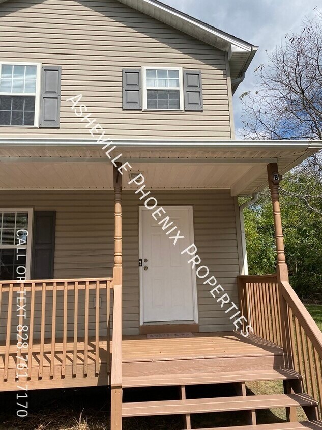 Primary Photo - 101 Lanier Ln