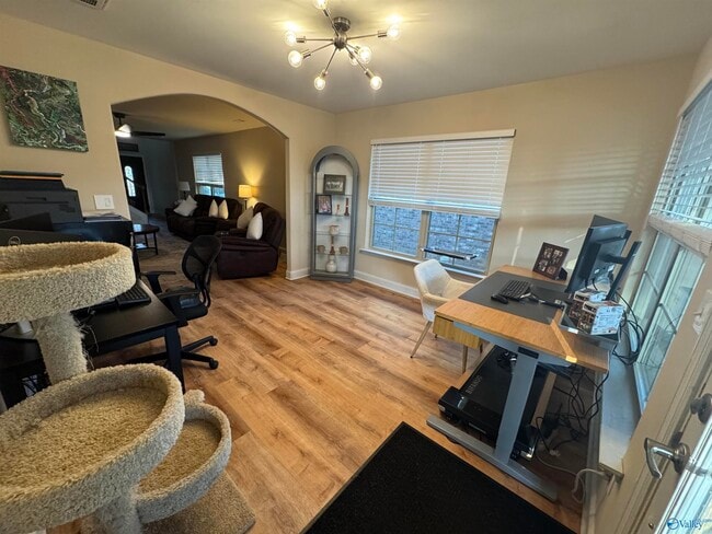 Building Photo - 200 Tybee Dr