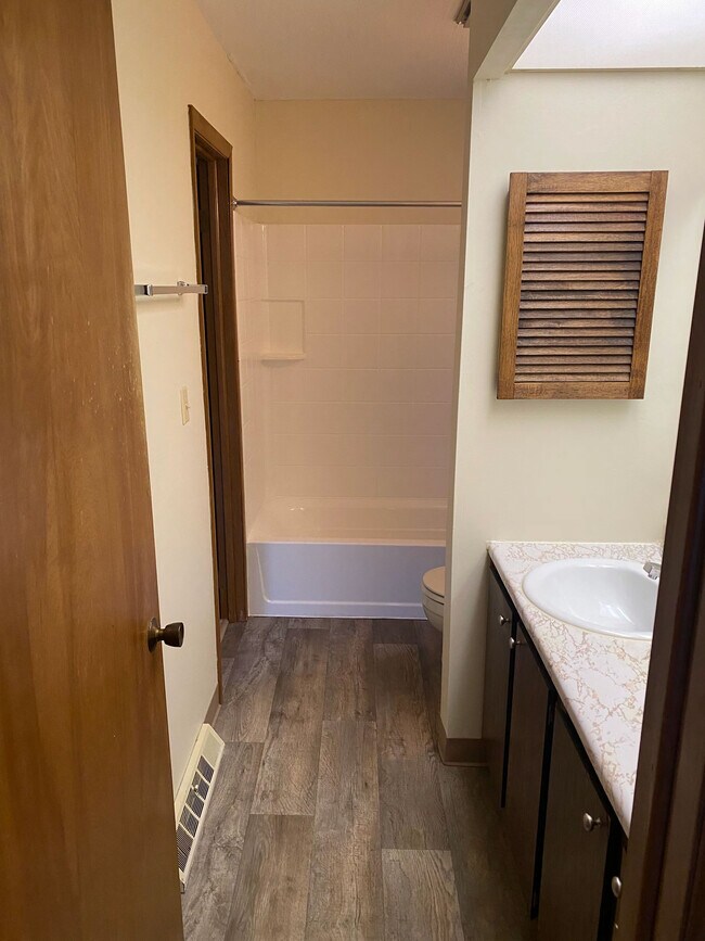 Foto del edificio - London Square Apartments