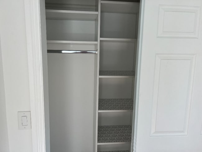 Photo - 916 E Rose Ave House