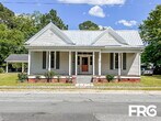 Foto principal - 304 N Caswell St