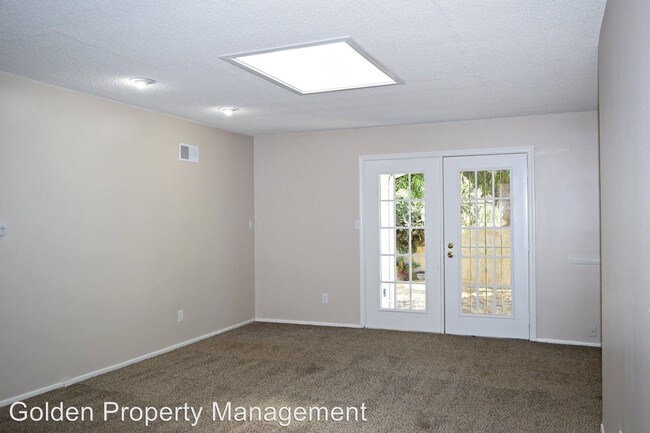 Building Photo - 3 br, 2 bath House - 5672 Waring Rd.