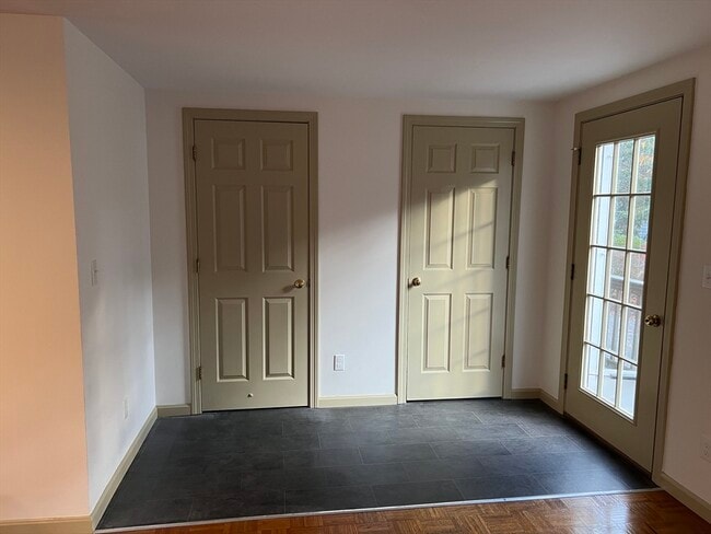 Building Photo - 22 Morse Ct