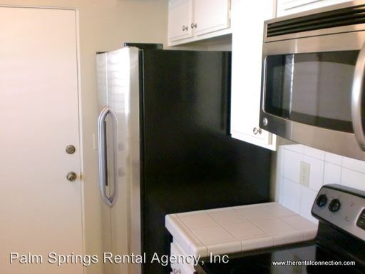 Building Photo - 2455 Via Sonoma