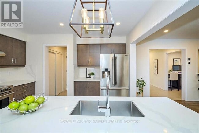 Building Photo - 7830 Buckeye Cres