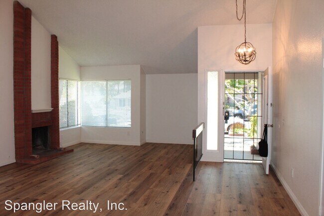 Building Photo - 3 br, 2 bath House - 269 Rodney Avenue