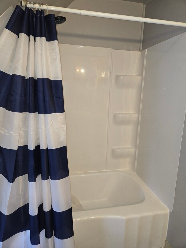 Foto del edificio - 927 18th Ave