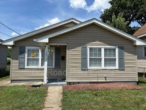 Building Photo - 2013 Sherman Ave