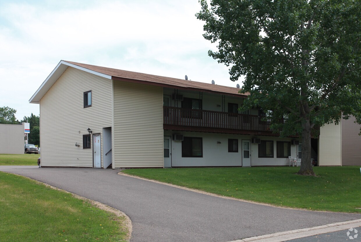 590 Klein Dr, Hammond, WI 54015 Apartments in Hammond, WI