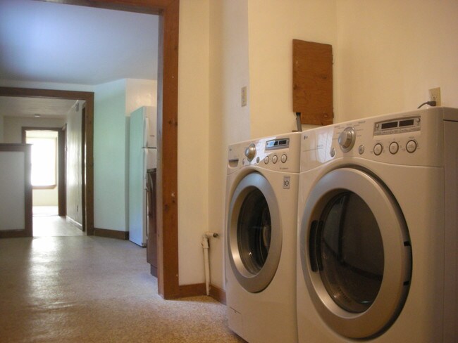 Building Photo - 1 Agawam St