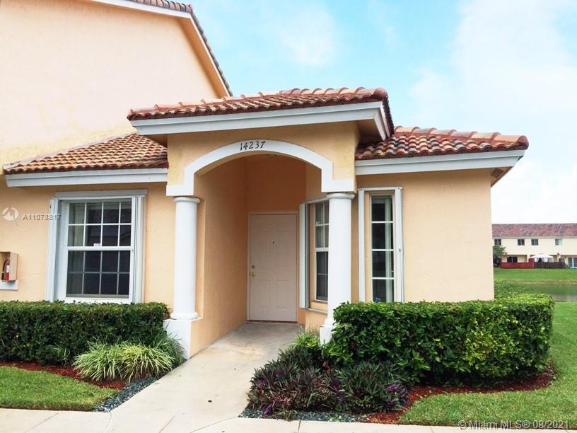 Foto principal - 14237 SW 121st Pl