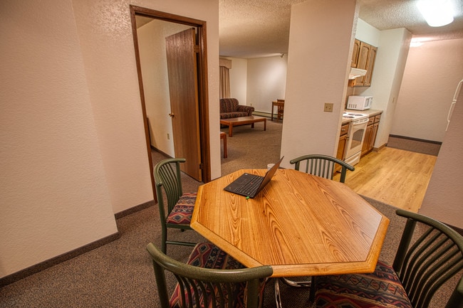 Golden Towers Apartments | Fairbanks, AK Apartments For Rent